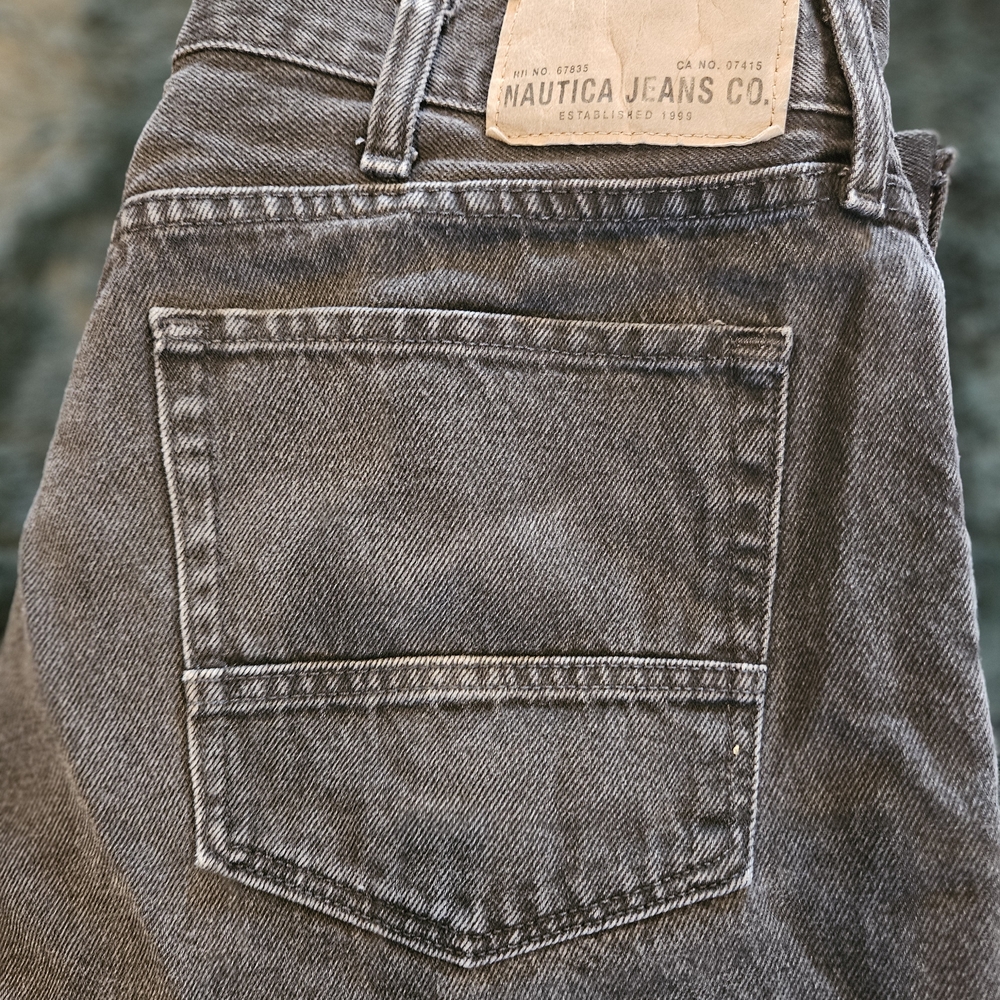 Men's Nautica Gray Stonewashed Jeans with Classic Stitching
